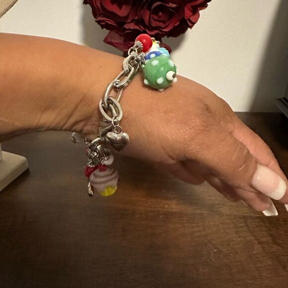 Gorgeous multicolored charm glass bracelet , with cupcakes, and mushrooms beads - Picture 2 of 5